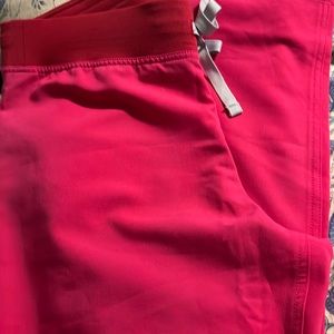 Figs pink nursing pants. Size M/T.
